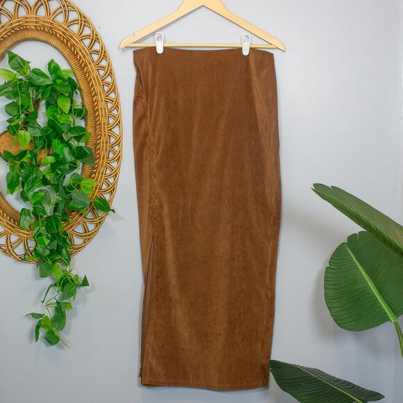 Camel Faux Suede Lace Up Skirt Midi 00s Western Boho Style FLAW | Dark Autumn - Picture 1 of 5